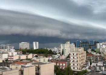 Tempestades e granizo podem atingir o RS nesta semana, indica Inmet; veja previsão do tempo e regiões afetadas